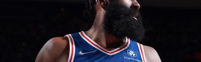 华体会app下载入口-哈登：季后赛没有压力 只在乎争冠不在乎个人数据