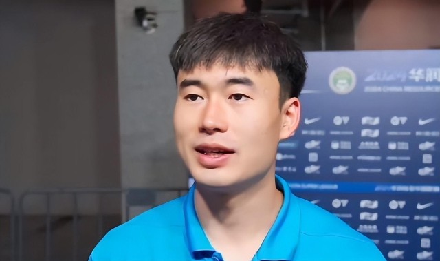邓涵文为何本赛季没去中超豪门！反而坚持去玉昆，背后原因找到了